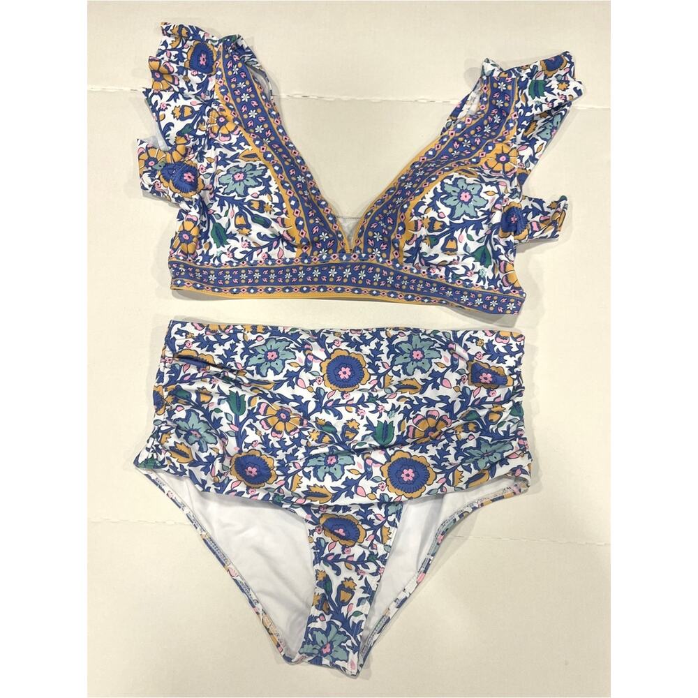 Floral Pattern Ruffle Bikini Swimsuit - Picture 2 of 5